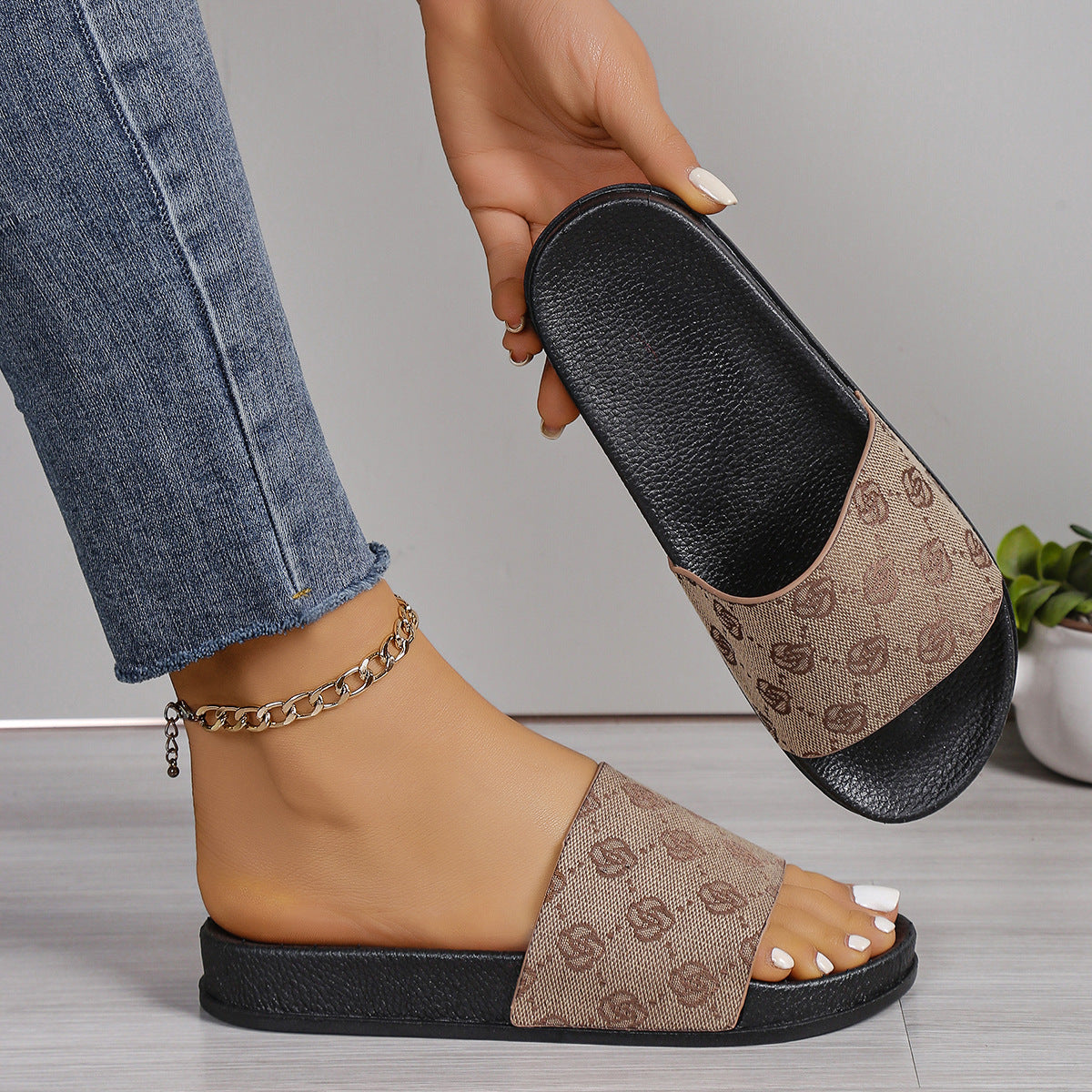 Wholesale Stone Pattern Thick-soled Slippers