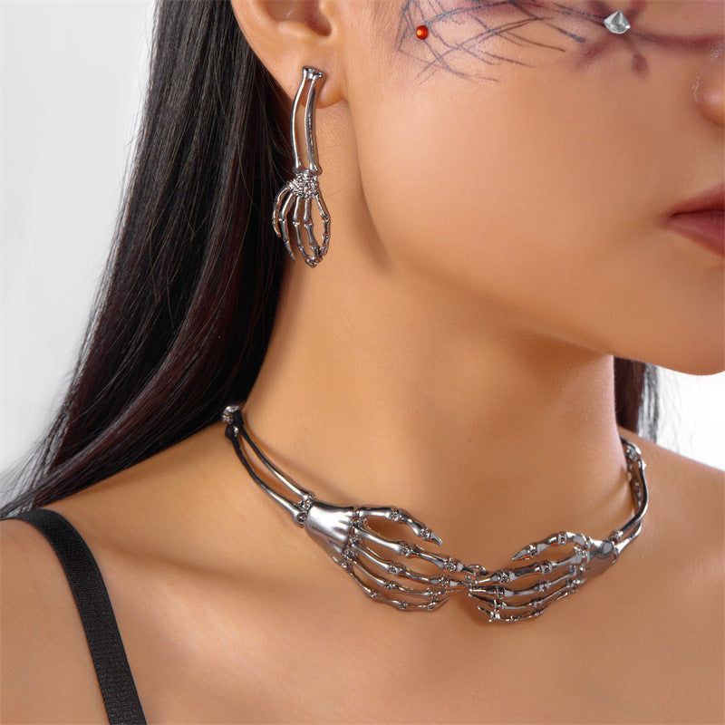 Wholesale Gothic dark style skull necklace