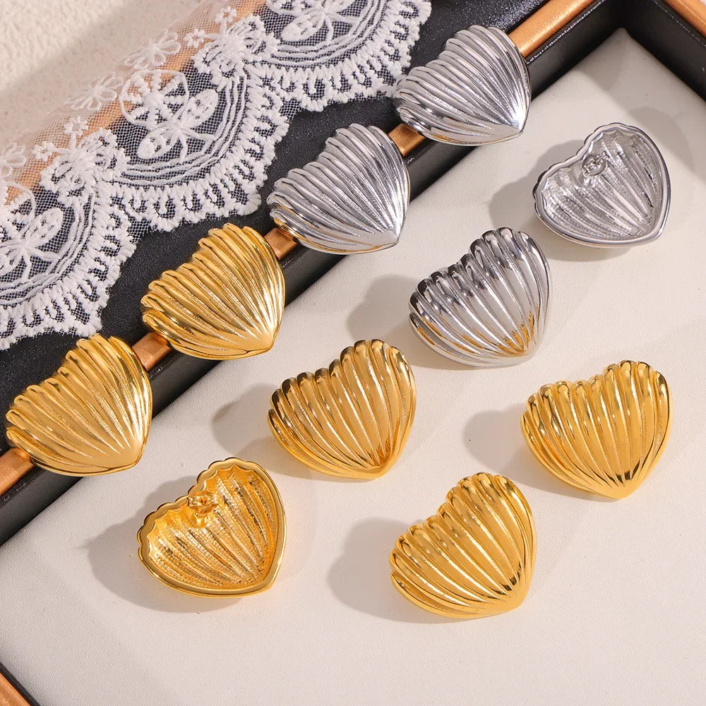 Wholesale Heart earrings vertical stripes titanium steel gold-plated earrings