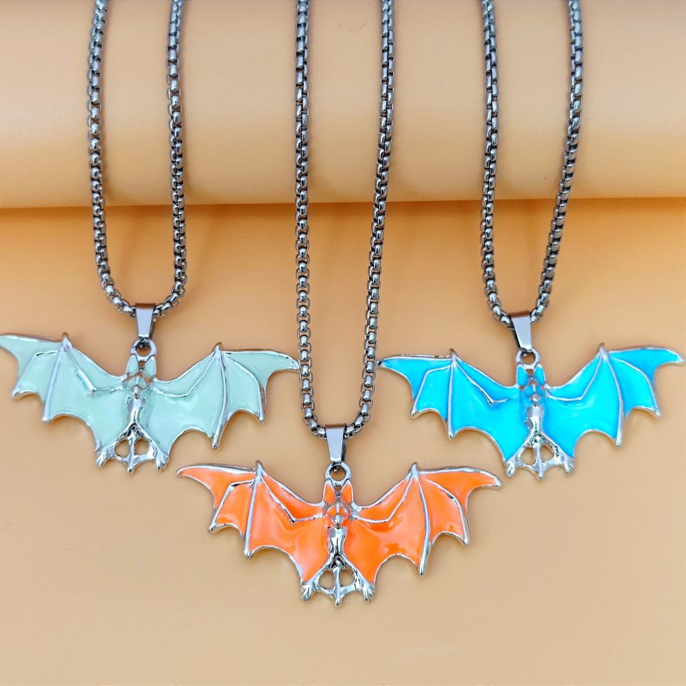 Wholesale Halloween Dark Glowing Vampire Bat Necklace