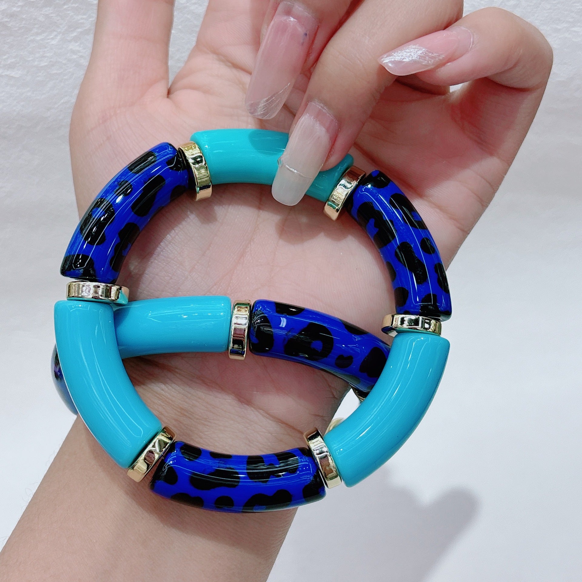 Wholesale Fashion Personality New Leopard Bend Tube Bracelet