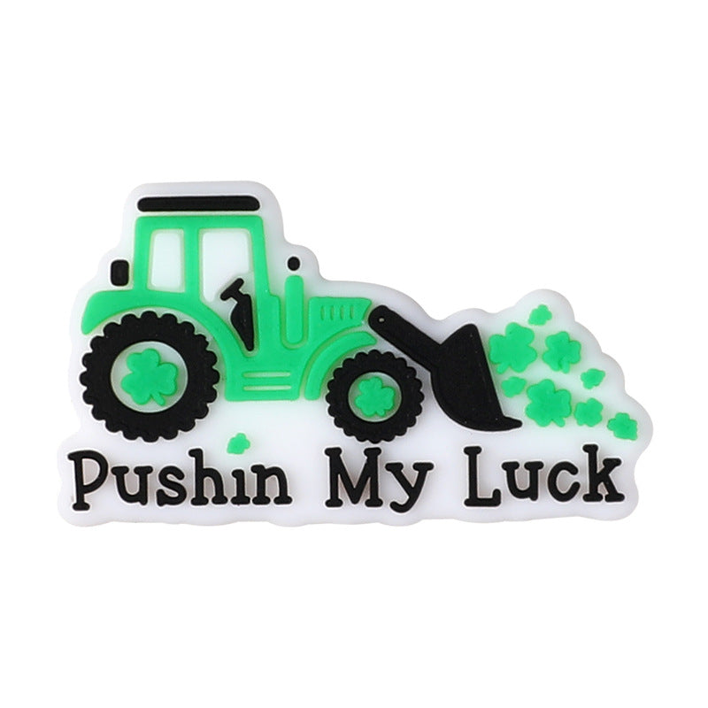 Wholesale 20pcs Cartoon Four Leaf Clover St. Patrick's Day Decoration Highland Cow Silicone Beads