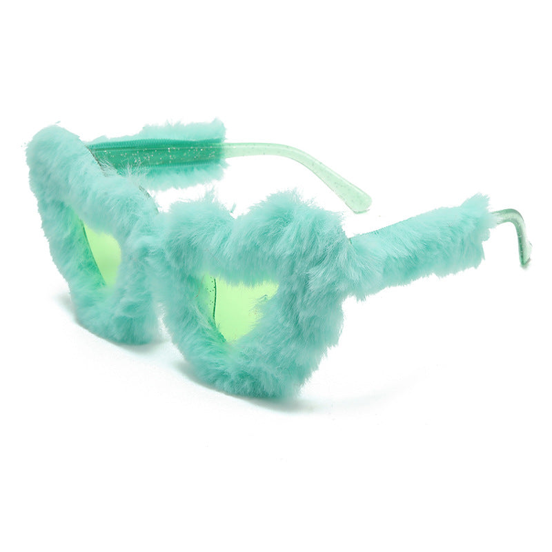 Wholesale new fashion glasses plush lovely sunglasses peach heart ball party funny heart sunglasses