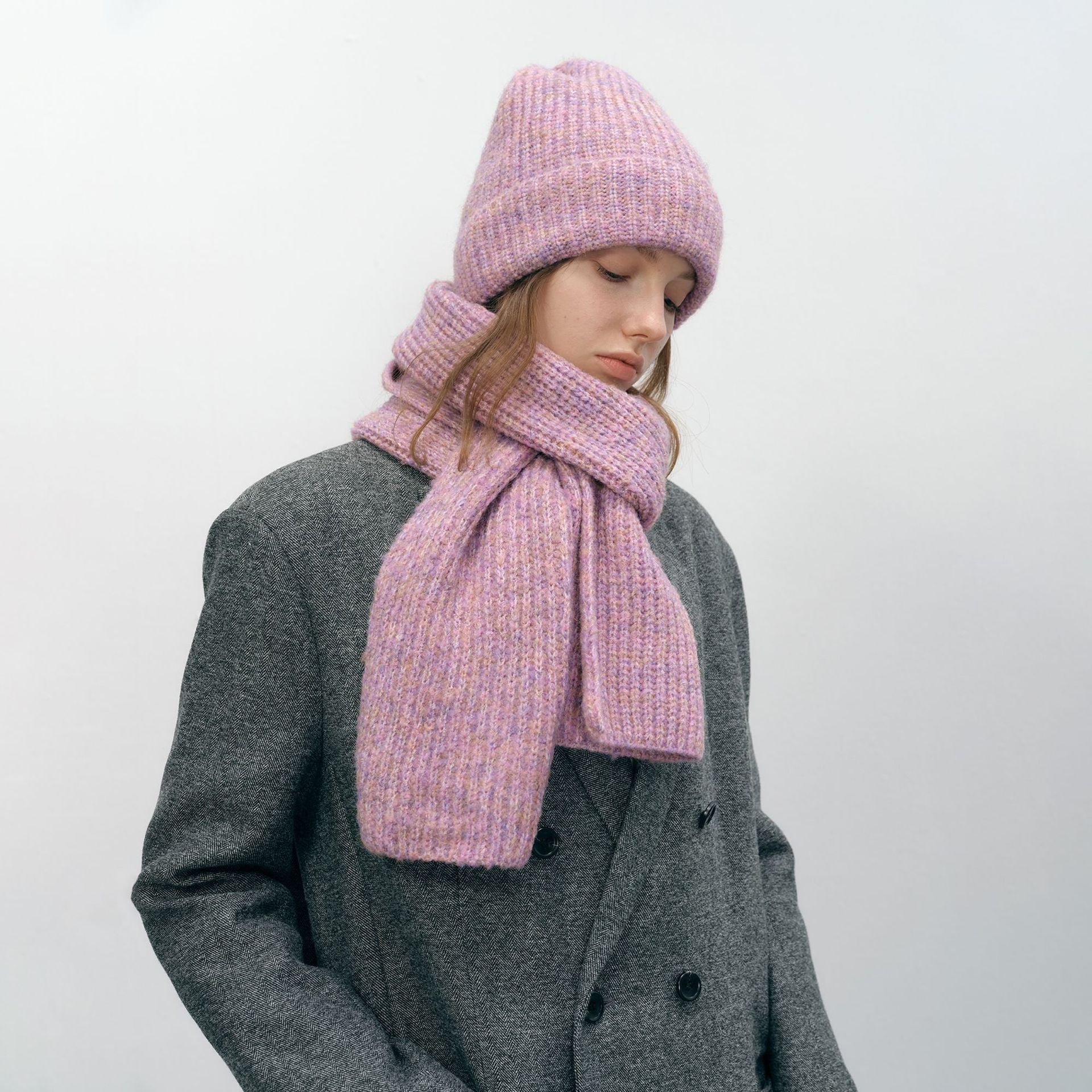 Wholesale Autumn and Winter Multi-color Gradient Thickened Warm Knitted Hat Scarf Two-piece Set