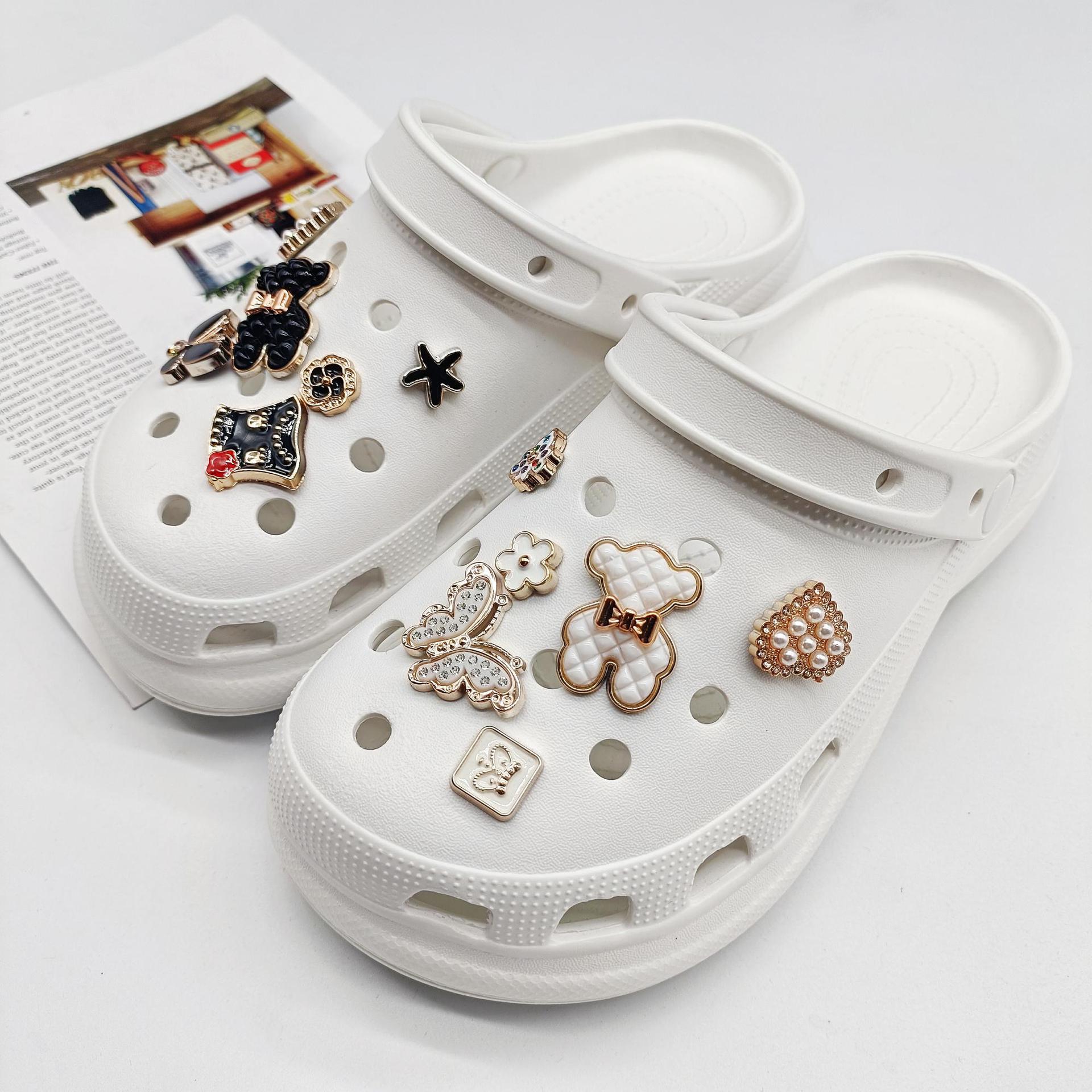 Wholesale DIY Black and White Bow Plaid Bear Buckle Slipper Accessories