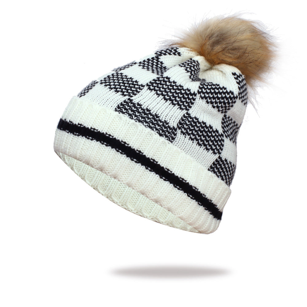 Wholesale Autumn and Winter Wool Ball Warm Knitted Beanie
