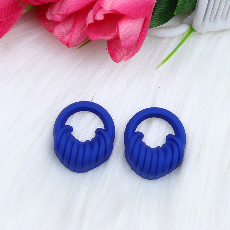 Pendientes acrílicos de pintura en aerosol tridimensional en forma de color al por mayor