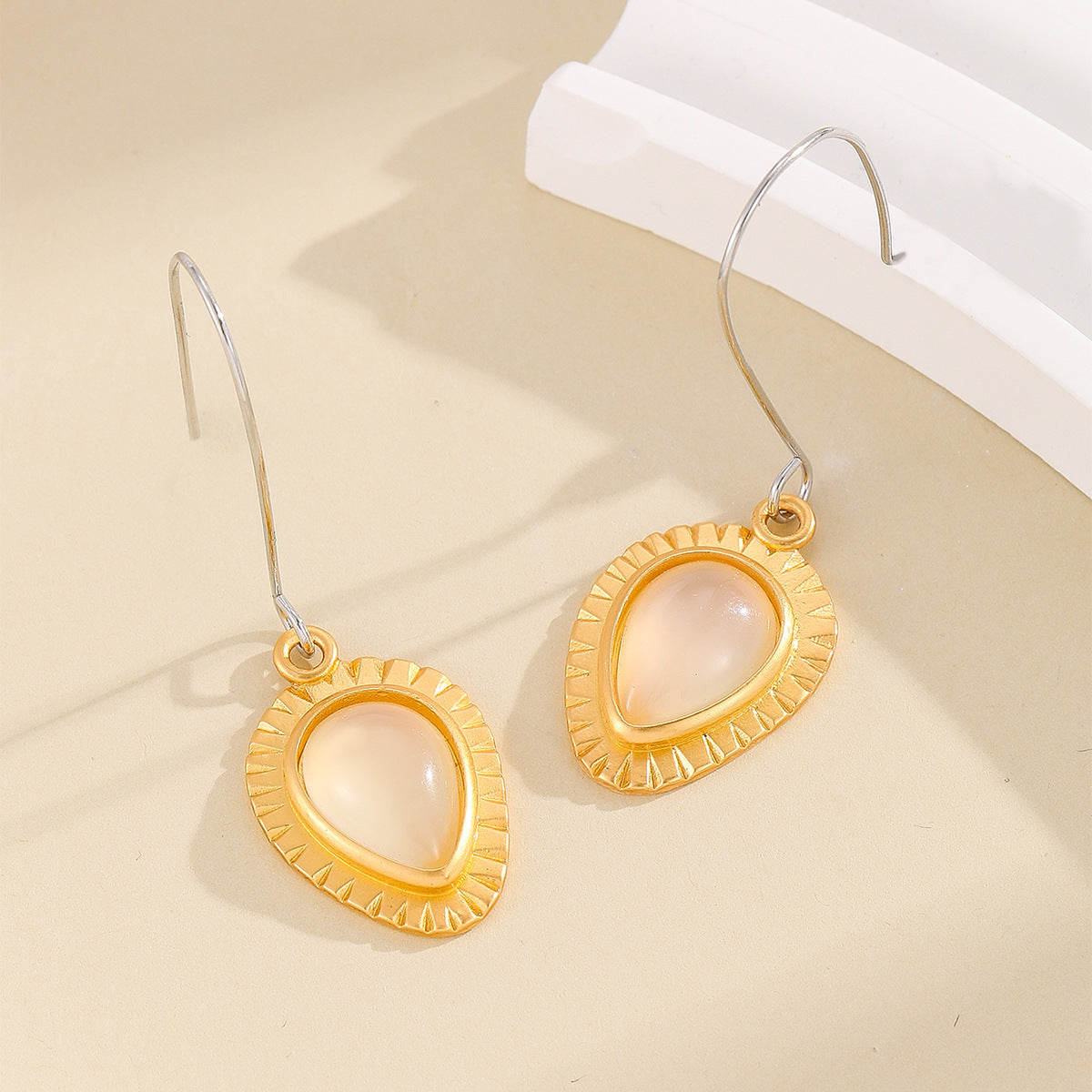 Wholesale Strawberry Moonlight Stone Alloy Earrings
