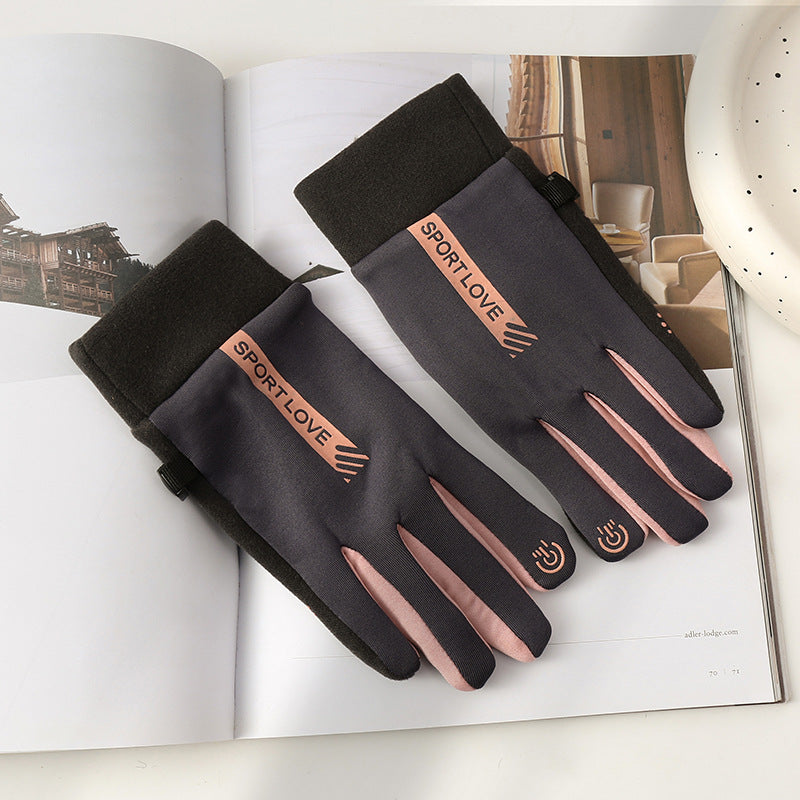 Wholesale Winter Plush Windproof Cycling Gloves with Velvet Patches