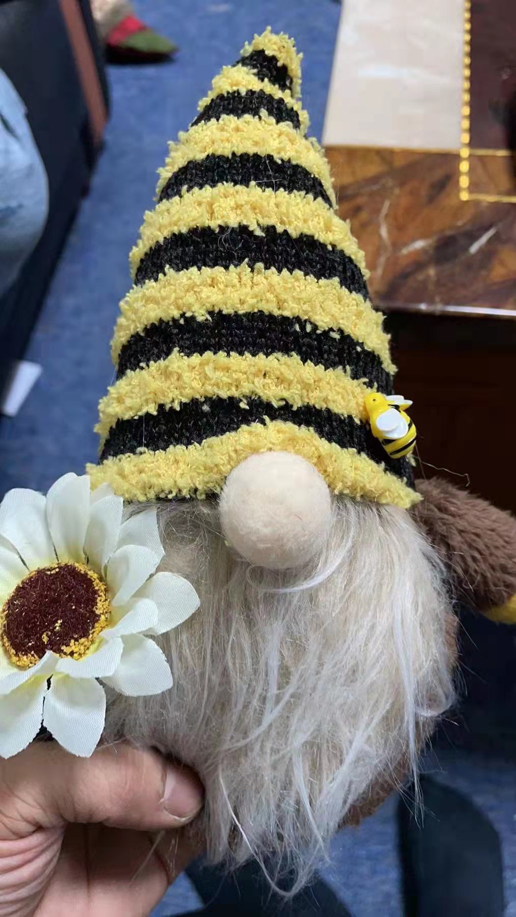 Wholesale Bee Day Faceless Doll Decoration Summer Easter Decoration Mother's Day Gift