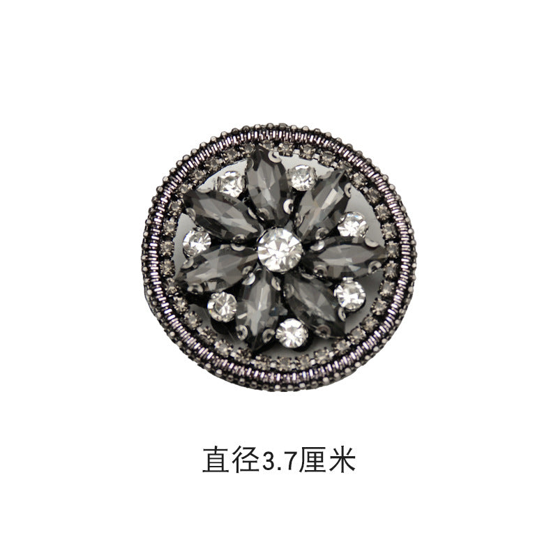 Wholesale Decorative Beaded Rhinestone Round Flannel Patch Badge For Coat DIY Fashion Accessory
