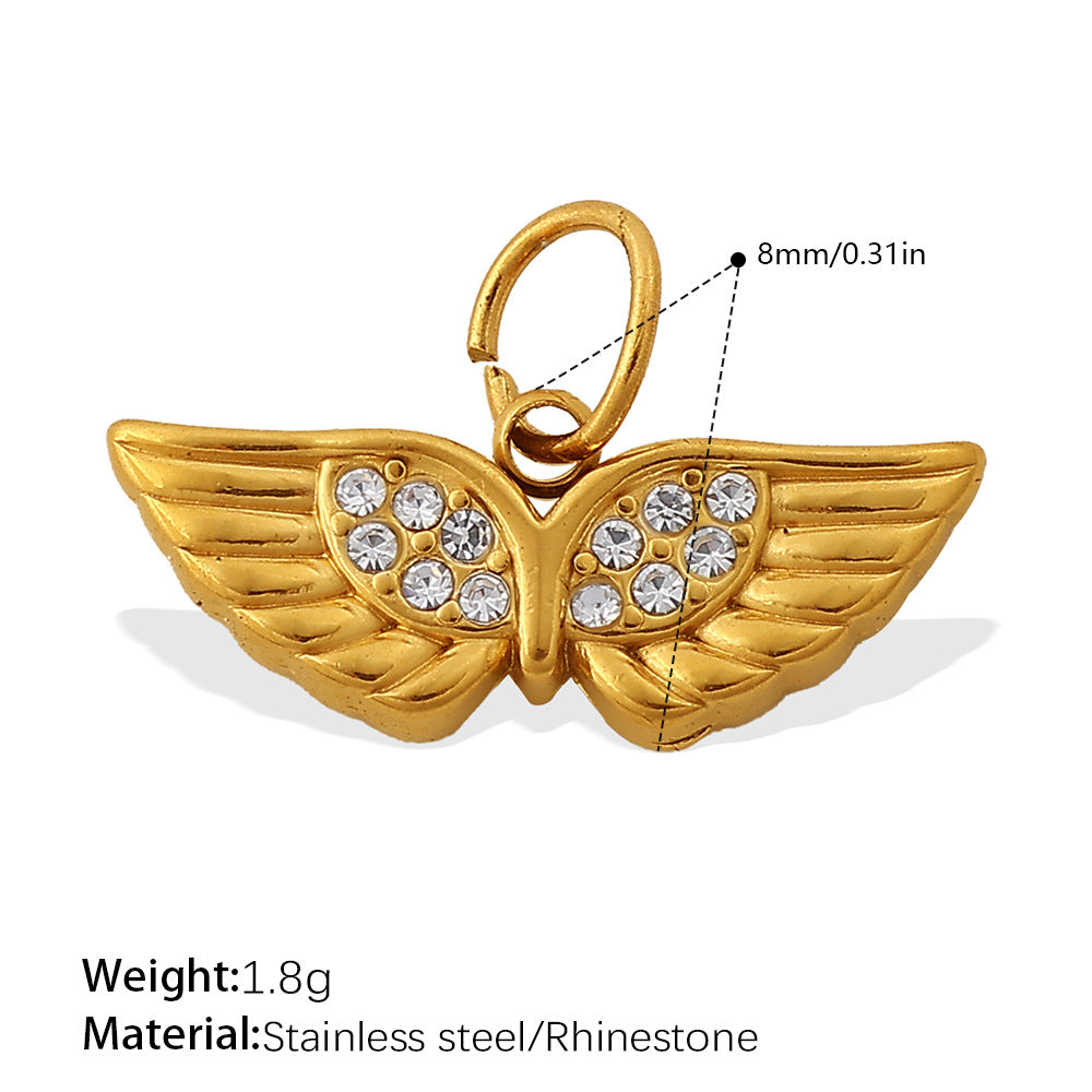 Wholesale Ocean style retro key heart-shaped stainless steel necklace pendant accessories
