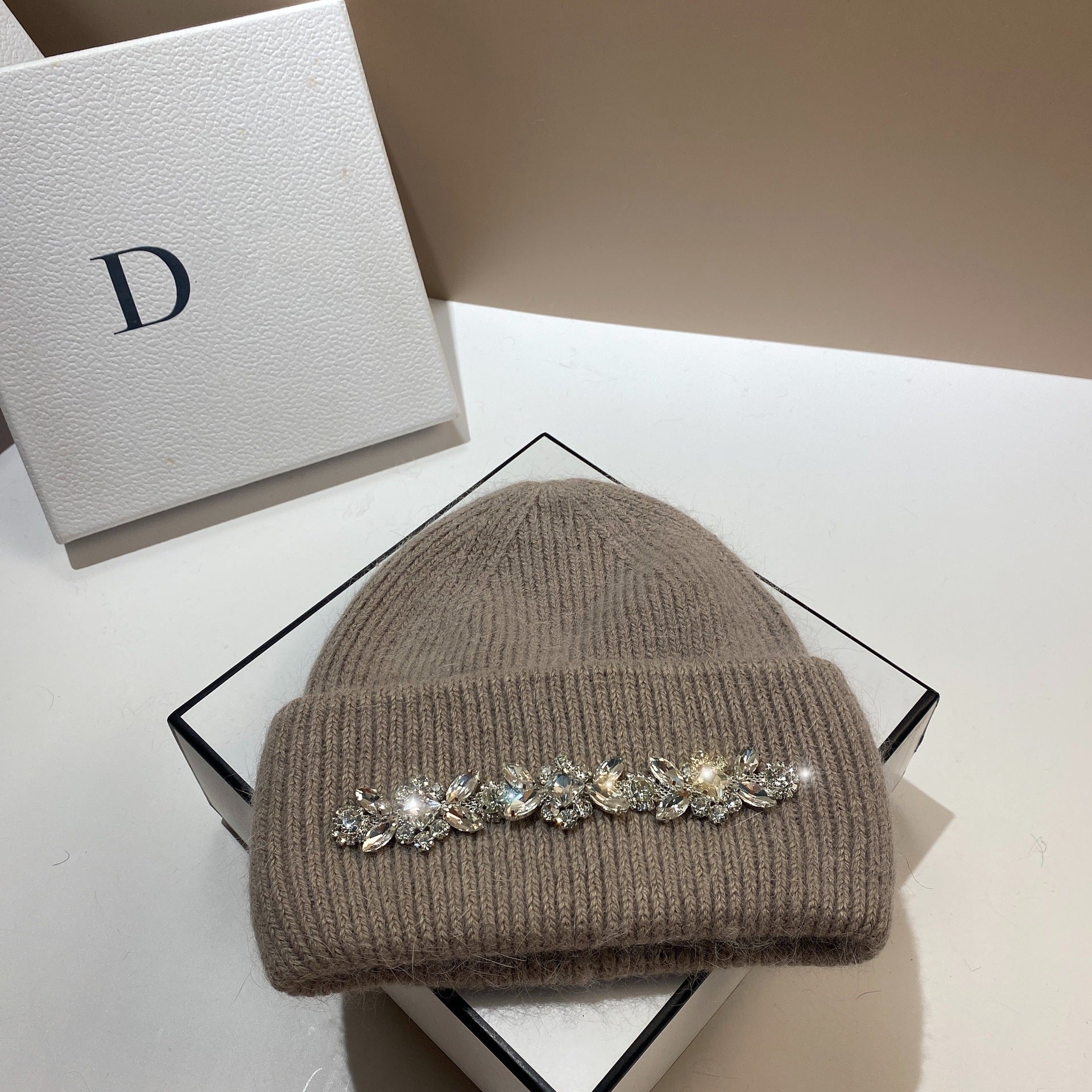 Wholesale Fashion Diamond Rabbit Fur Knitted Hat