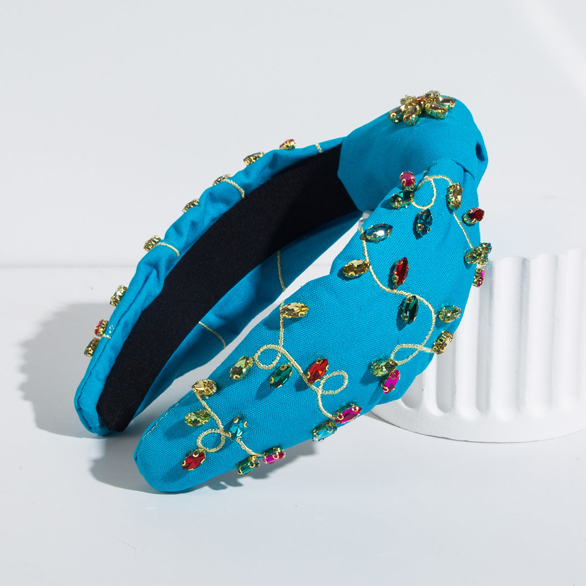 Wholesale Baroque Hand-stitched Glass Diamond Flower Headband