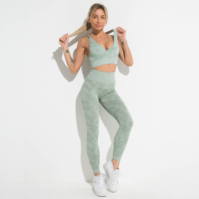 Wholesale Camouflage Quick Drying Exercise Sets for Women's Fitness Nylon Yoga Clothes