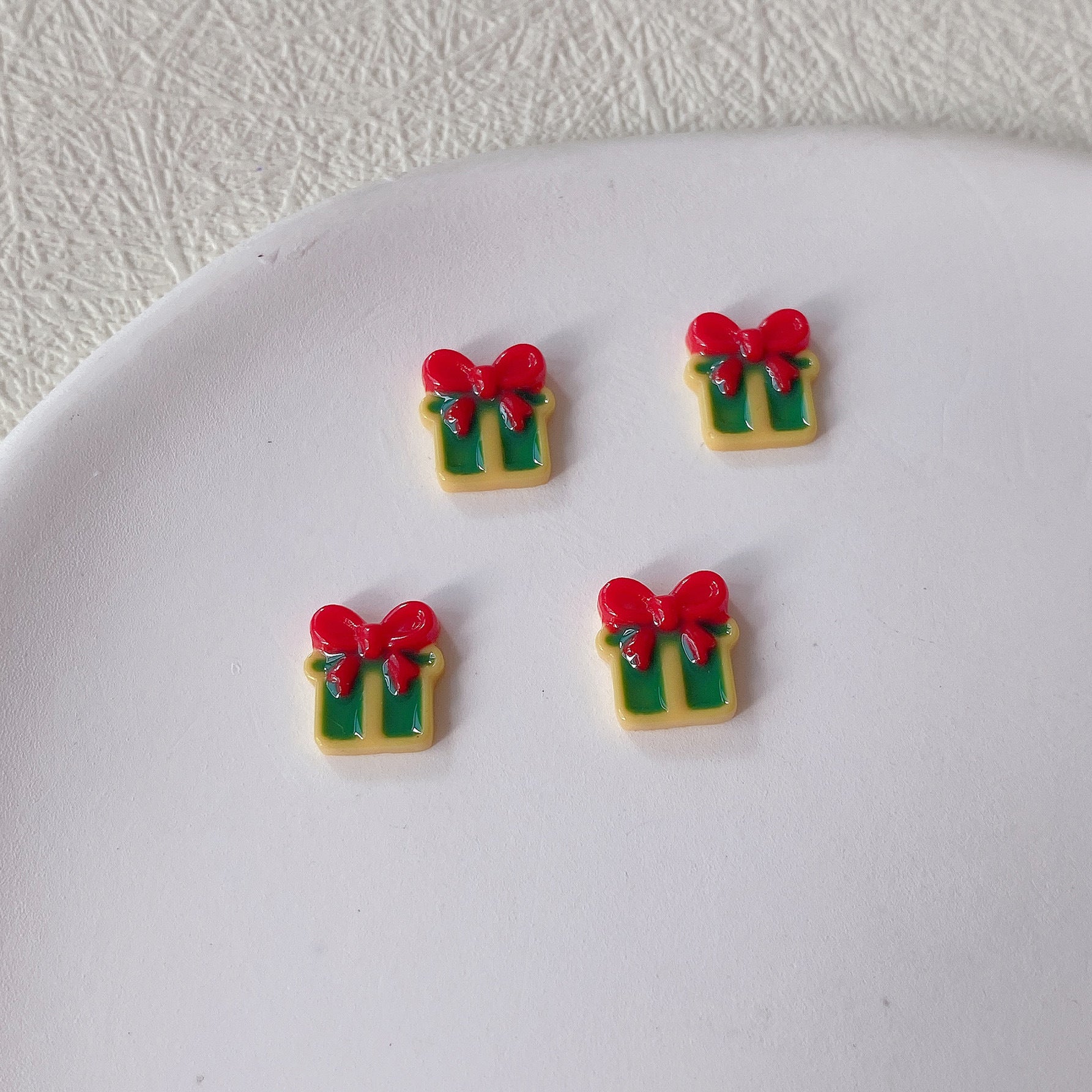 Wholesale 10PCS/Pack Night Glow Christmas Resin Nail Stickers