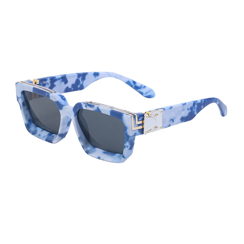 Wholesale Fashion Square Frame Sunglasses