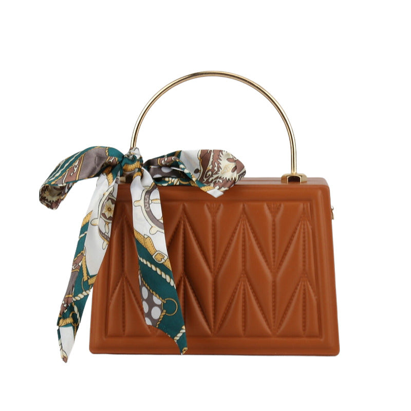 Wholesale Acrylic Hard Shell Diamond Patterned Steel Wire Chain Crossbody Box Handbag