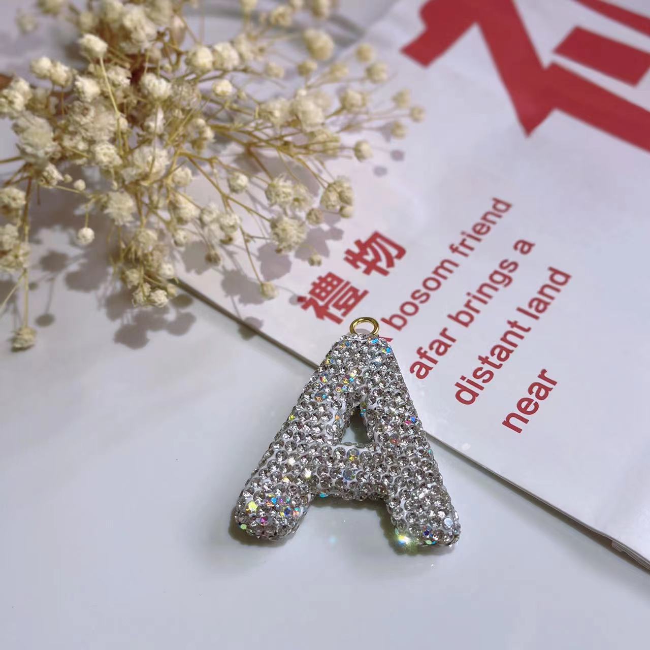 Wholesale Optional Color Letter Car Keychains