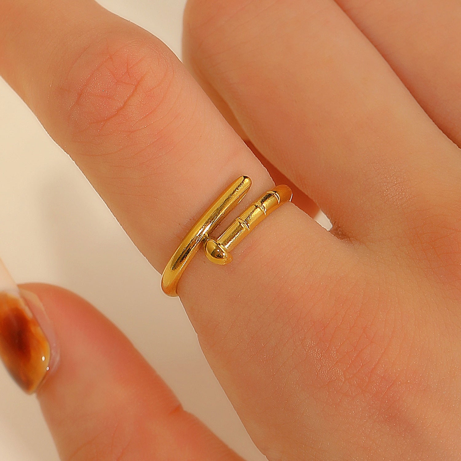 Wholesale Vintage glossy texture ring