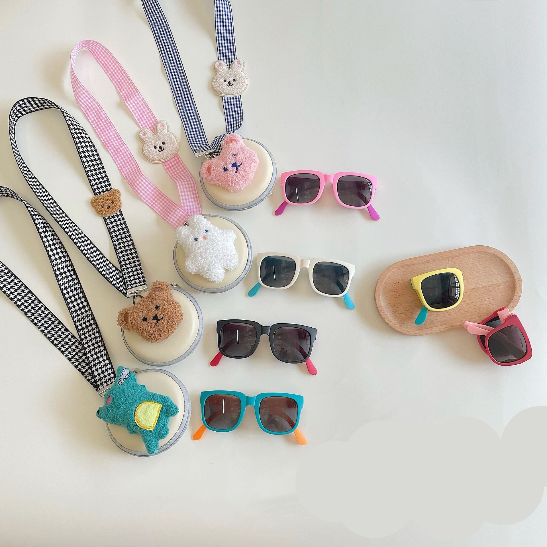 Wholesale Children's portable folding sunglasses with box set