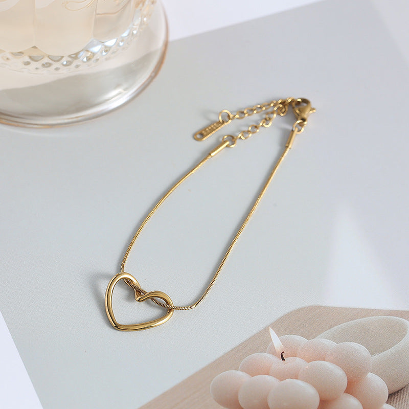 Wholesale  Niche Hollow Heart Stainless Steel Necklace