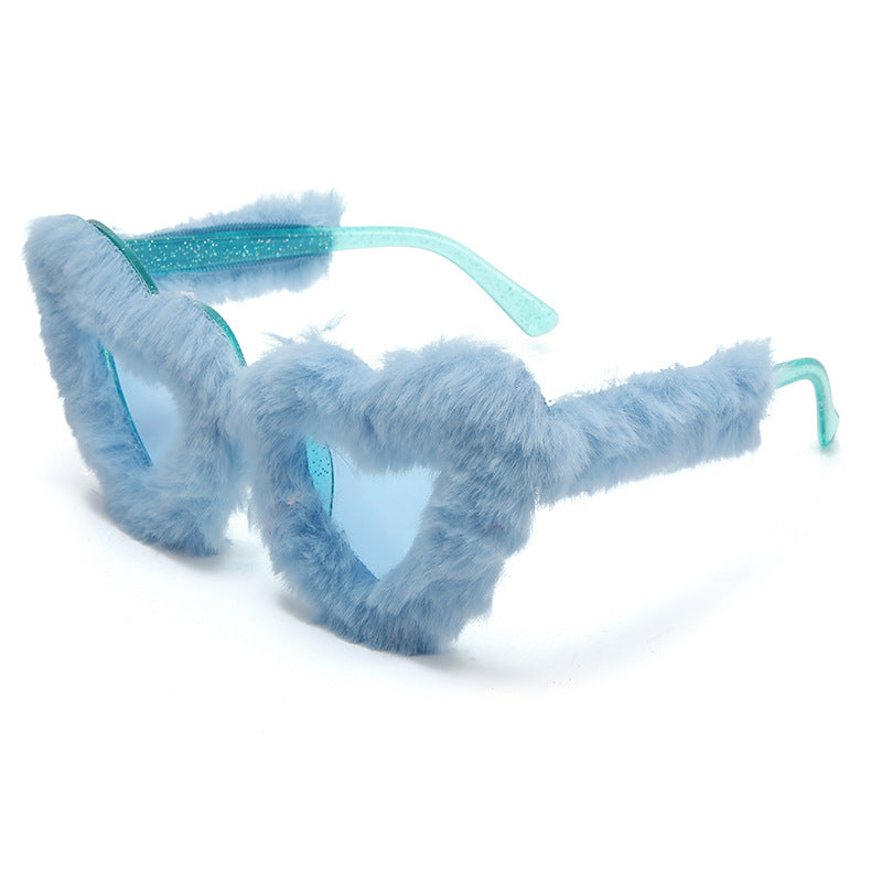 Wholesale new fashion glasses plush lovely sunglasses peach heart ball party funny heart sunglasses