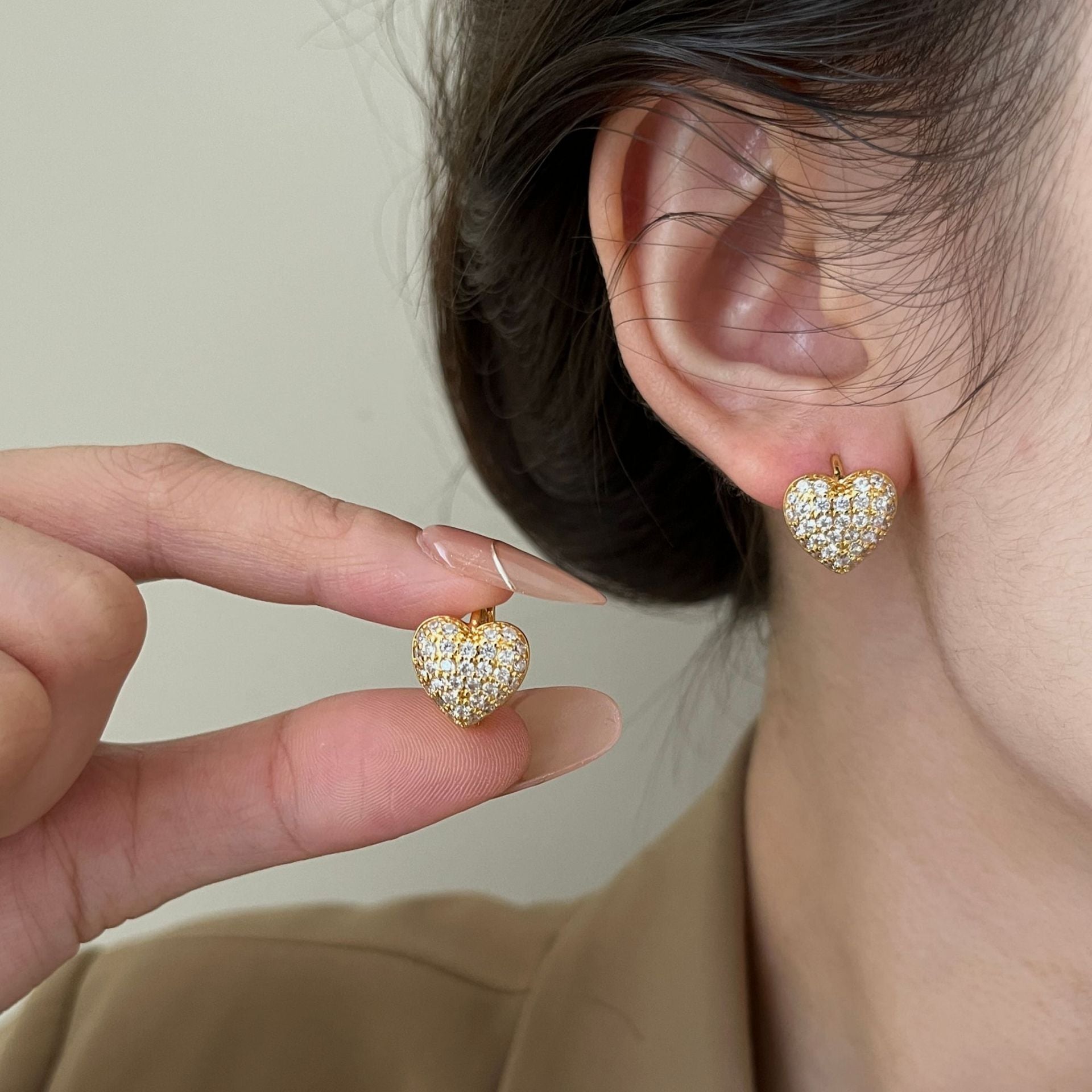 Wholesale  Style Full Diamond Heart Earrings,  Women' s Ear Clips