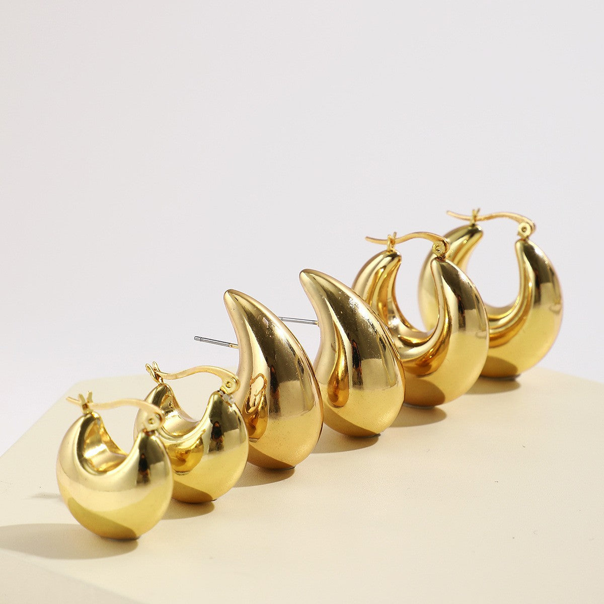 Wholesale Simple large earrings, high-end niche