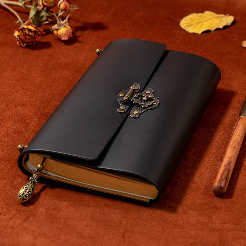 Wholesale Vintage Carved Cowhide Thickened Leather Notebook