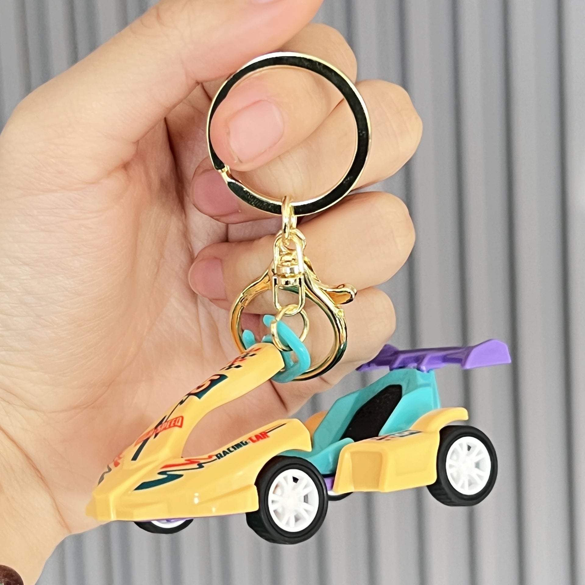 Wholesale Kids Kart Model Plastic Keychain