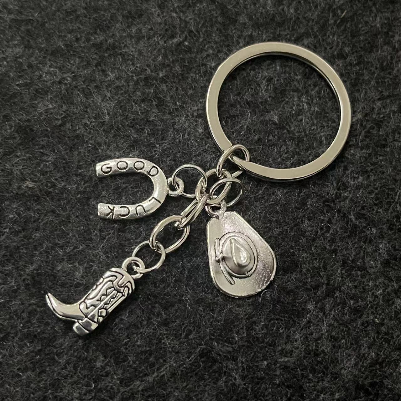 Wholesale Cowboy Hat Boots Horseshoe Horse Head Western Cowboy Prairie Grazing Keychain