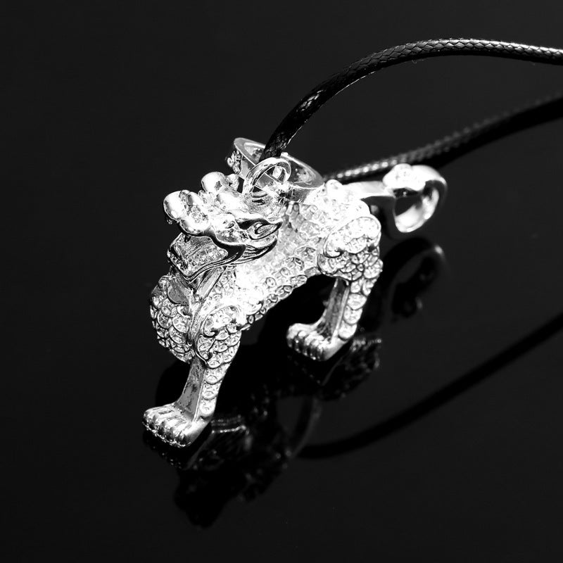 Wholesale Retro Domineering Crown Tag Necklace