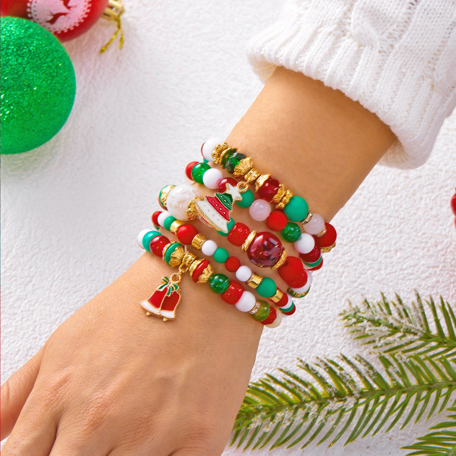 Wholesale Cute Christmas Tree Snowman Bell Alloy Pendant Christmas Crystal Bracelet