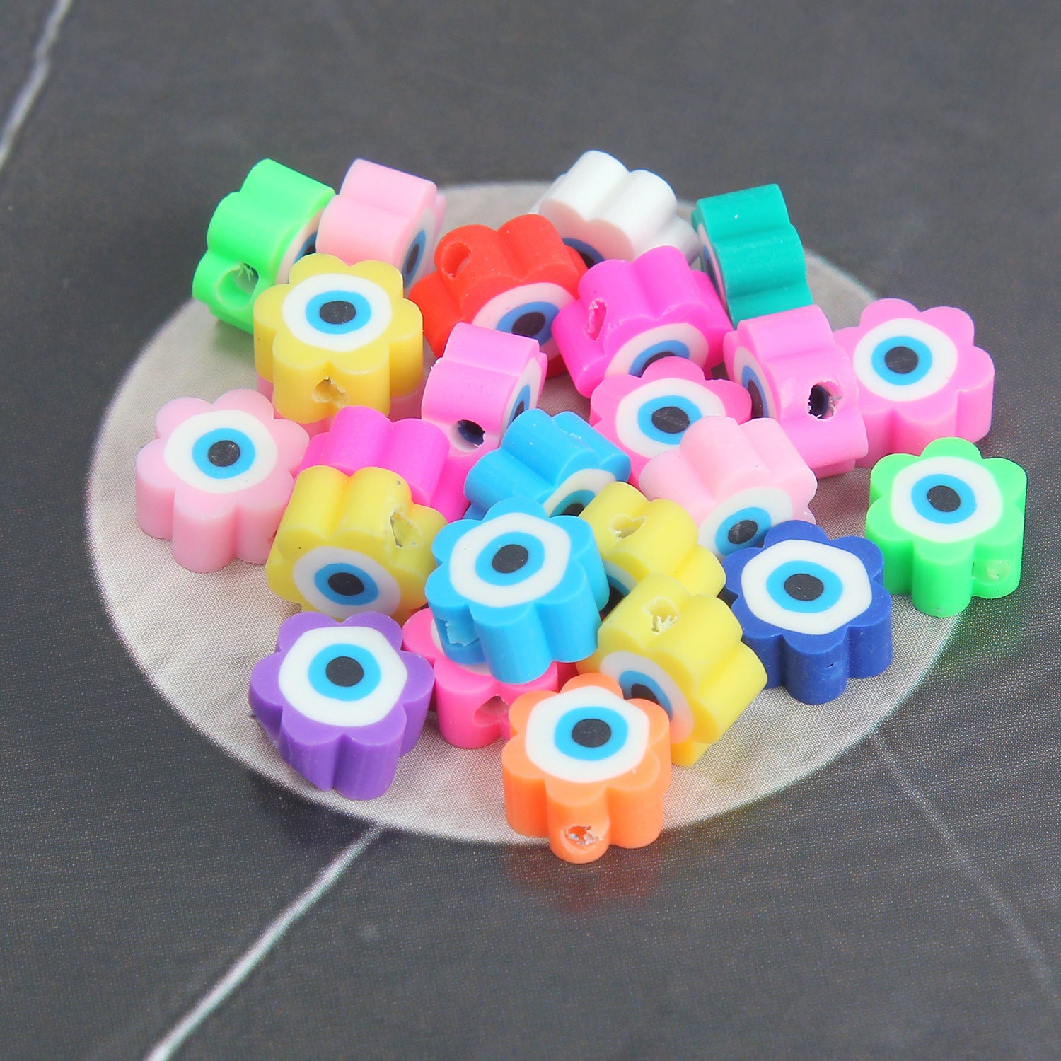 100pcs al por mayor/paquete de cerámica suave pluma flor de lámpara boads