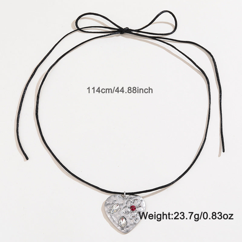 Wholesale Valentine' s Day series heart necklace