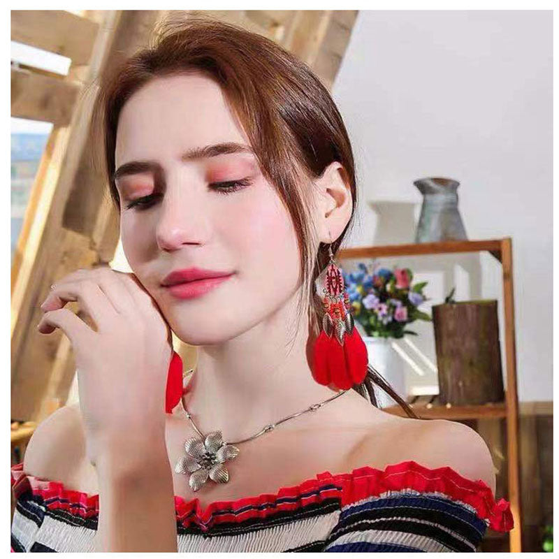 Wholesale Retro Pattern Long Rice Bead Tassel Earrings