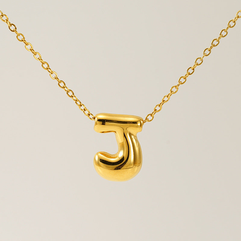 Wholesale Glossy bubble letter necklace for women 26 English letter pendants