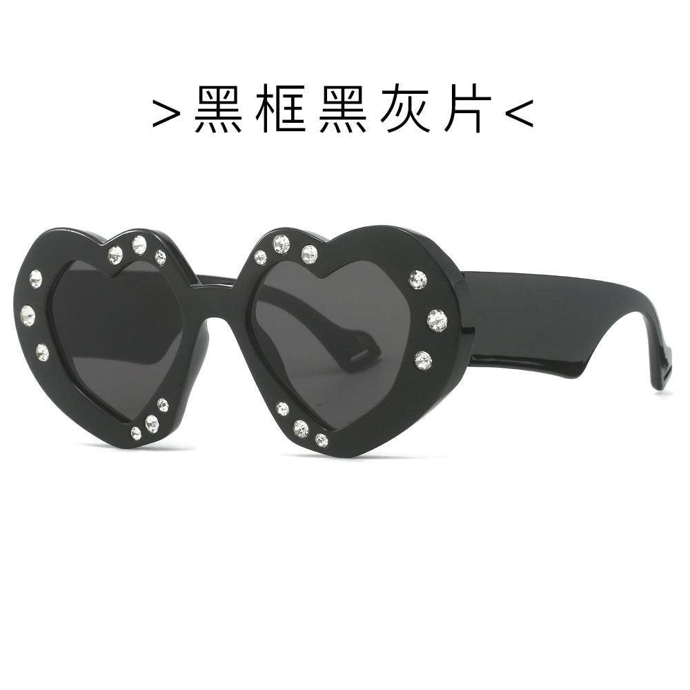 Wholesale Diamond Heart Leopard Print Sunglasses