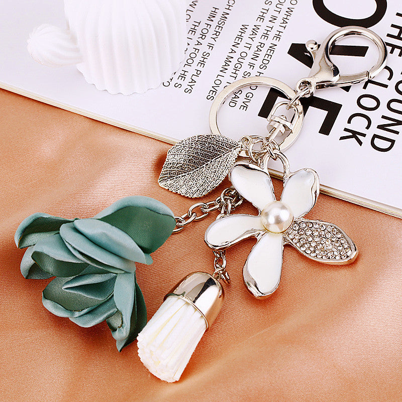 Wholesale Pink Four Leaf Clover Love Lock Keychain Rhinestone Inlaid Metal Car Key Ring Fashion Accessory Gift