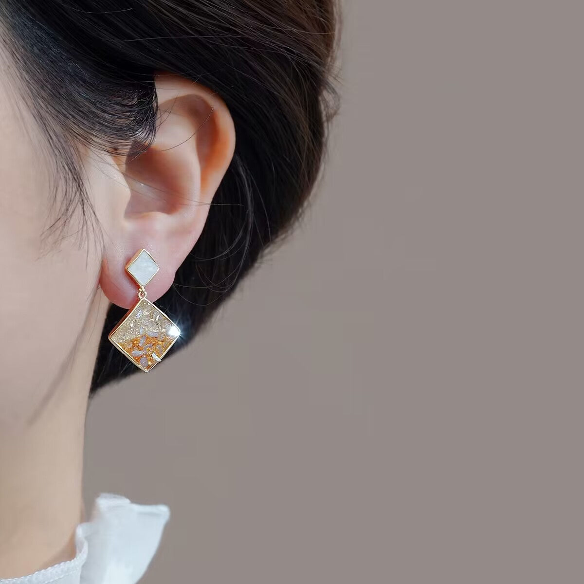 Wholesale Diamond Quicksand Gradient Color Non-pierced Ear Clip Earrings