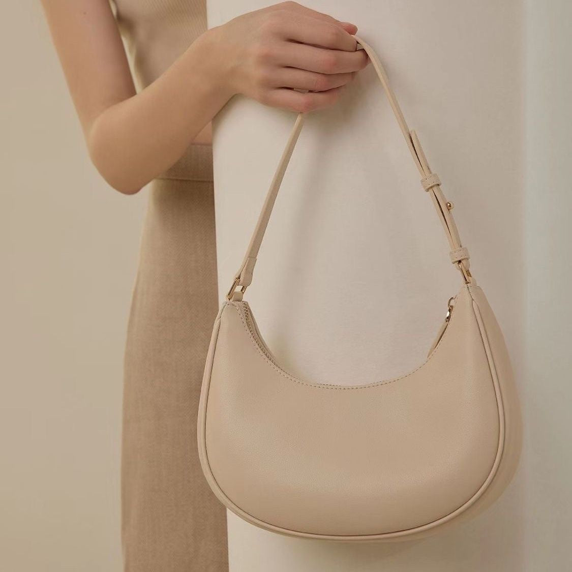 Wholesale Underarm bag, shoulder bag, niche design