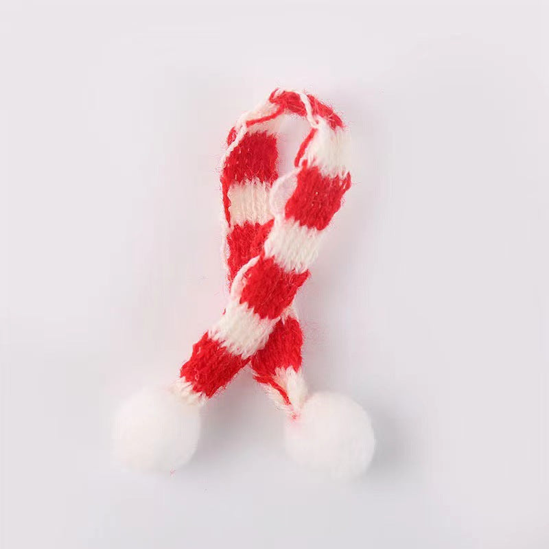 Wholesale Christmas DIY Wool Mini Knitted Finger Hat Doll Accessories