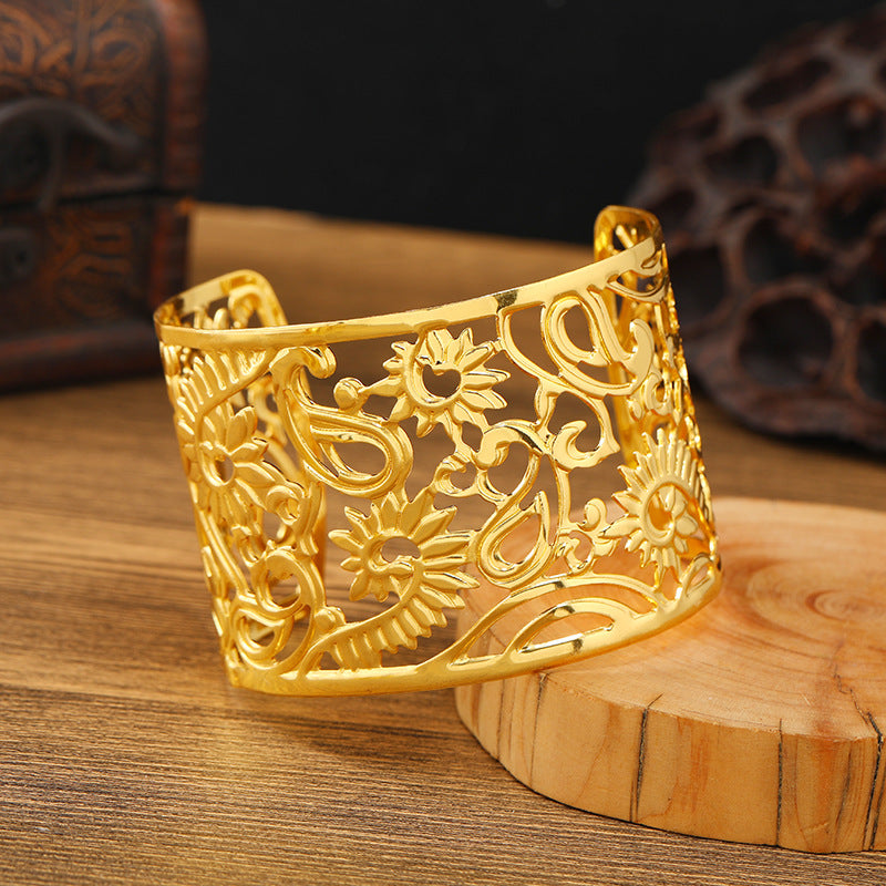 Wholesale Dunhuang Gold Wide Ethnic Style Bohemian Bracelet