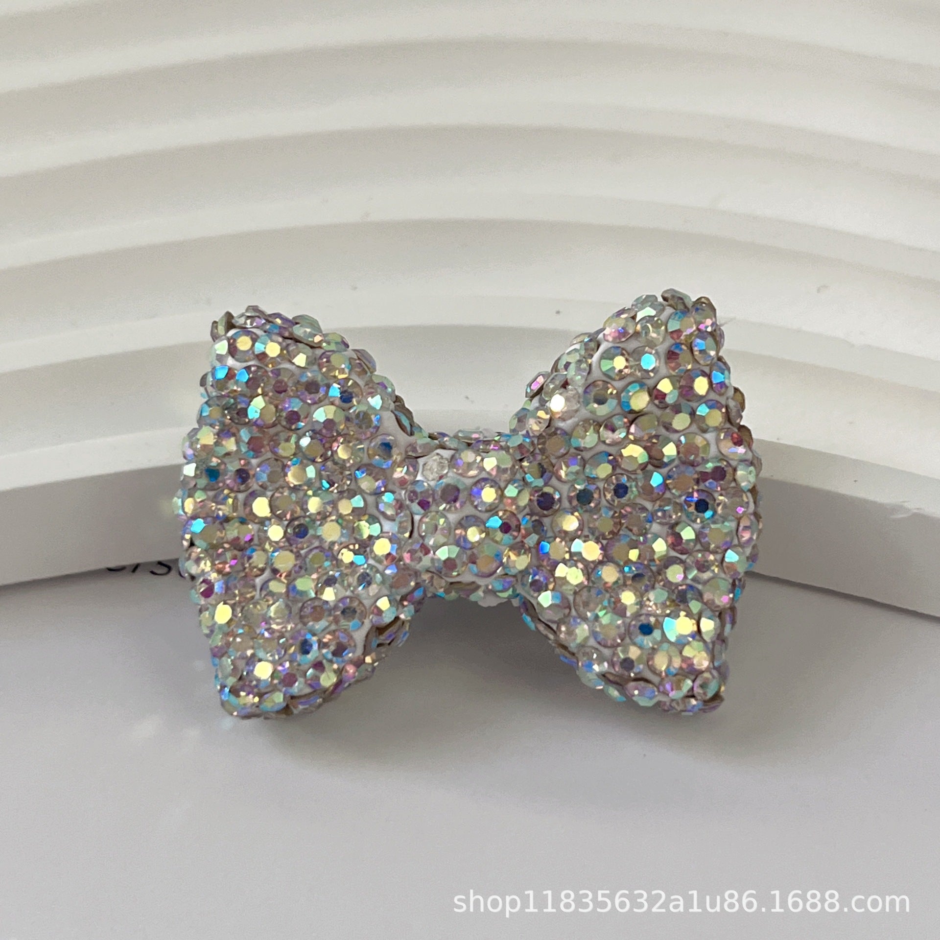 Wholesale 10pcs colored bow-tie shaped crystal beads