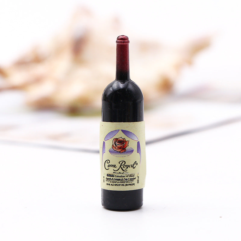 Wholesale 1:12 doll house accessories Micro landscape decoration shooting props mini simulation plastic red wine bottle