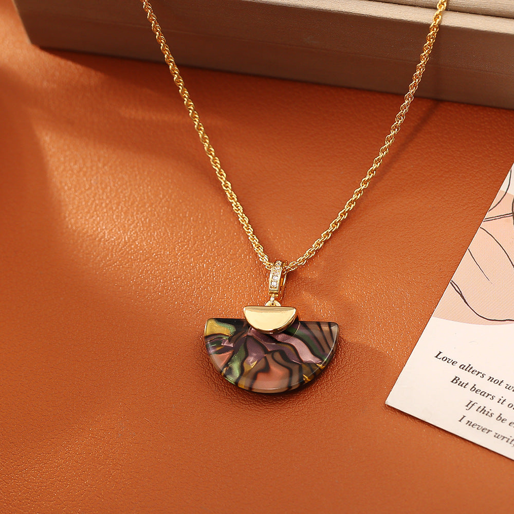 Wholesale Colorful fan-shaped abalone shell necklace