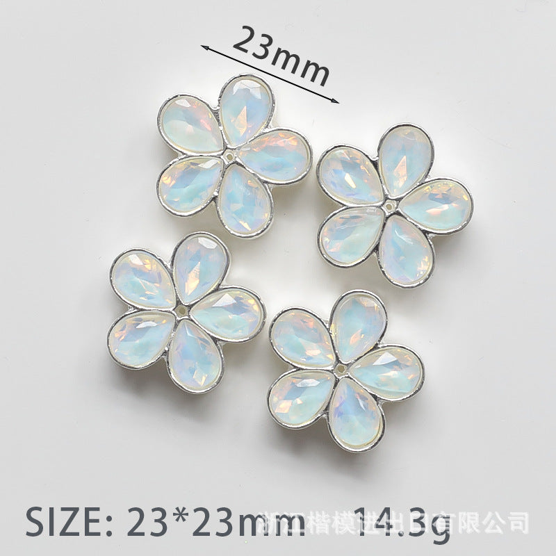 Wholesale 5PCS DIY Heart-shaped Four-leaf Clover Beaded Hollow Beads with Large Diamonds