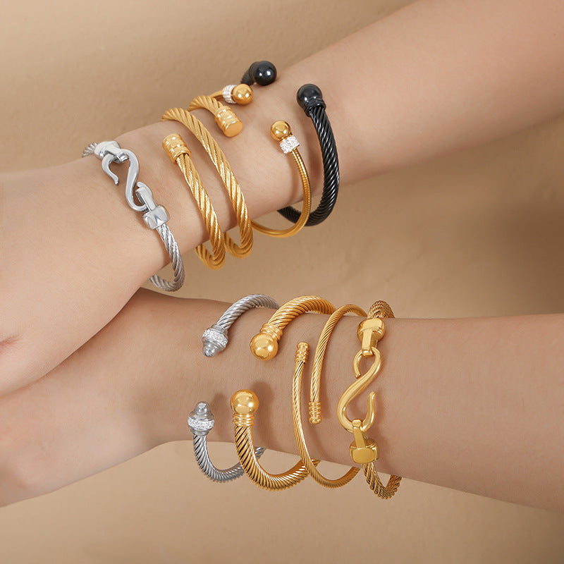 Wholesale Ring Light Luxury Colorless Titanium Steel Bracelet