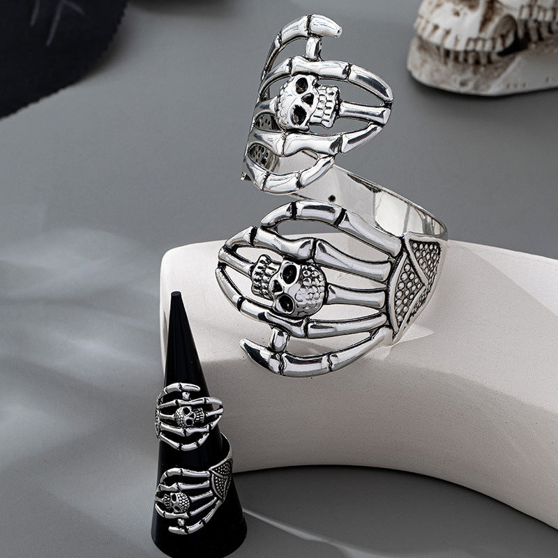 Wholesale Dark Gothic Skull Jewelry Set For Women Alloy Bracelet Ring Earrings Party Wear Fashion Accessory